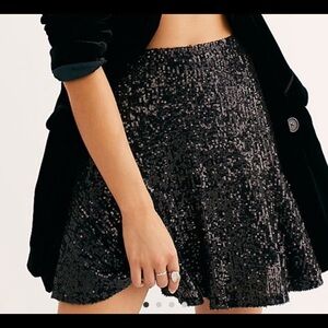 Free people trumpet black sequin skirt size XS worn once -like NEW!